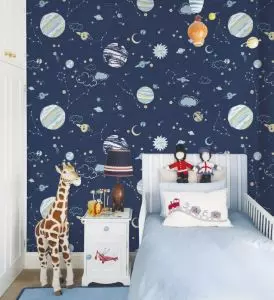 Với các mẫu giấy mới nhất, bạn có thể thiết kế phòng ngủ của con trai mình với các chủ đề như siêu anh hùng, thế giới khủng long và cả những phi hành gia. Hãy thay đổi phòng ngủ của con trai bạn ngay hôm nay với những sản phẩm mới nhất đến từ các thương hiệu uy tín.
